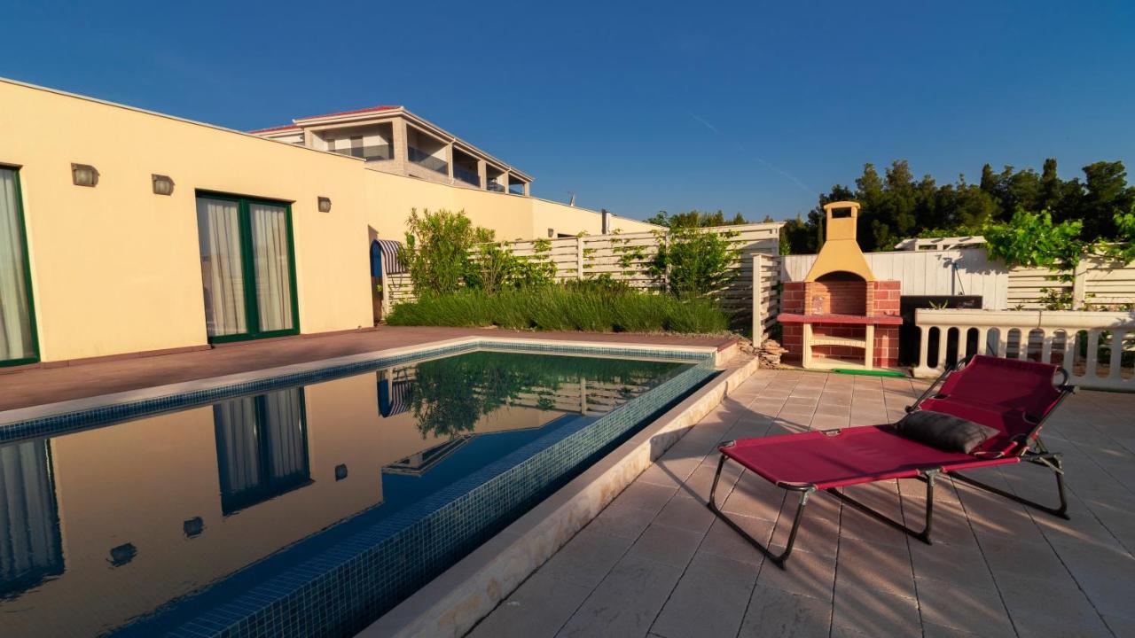 Sea Cats' Villas Sutivan Extérieur photo