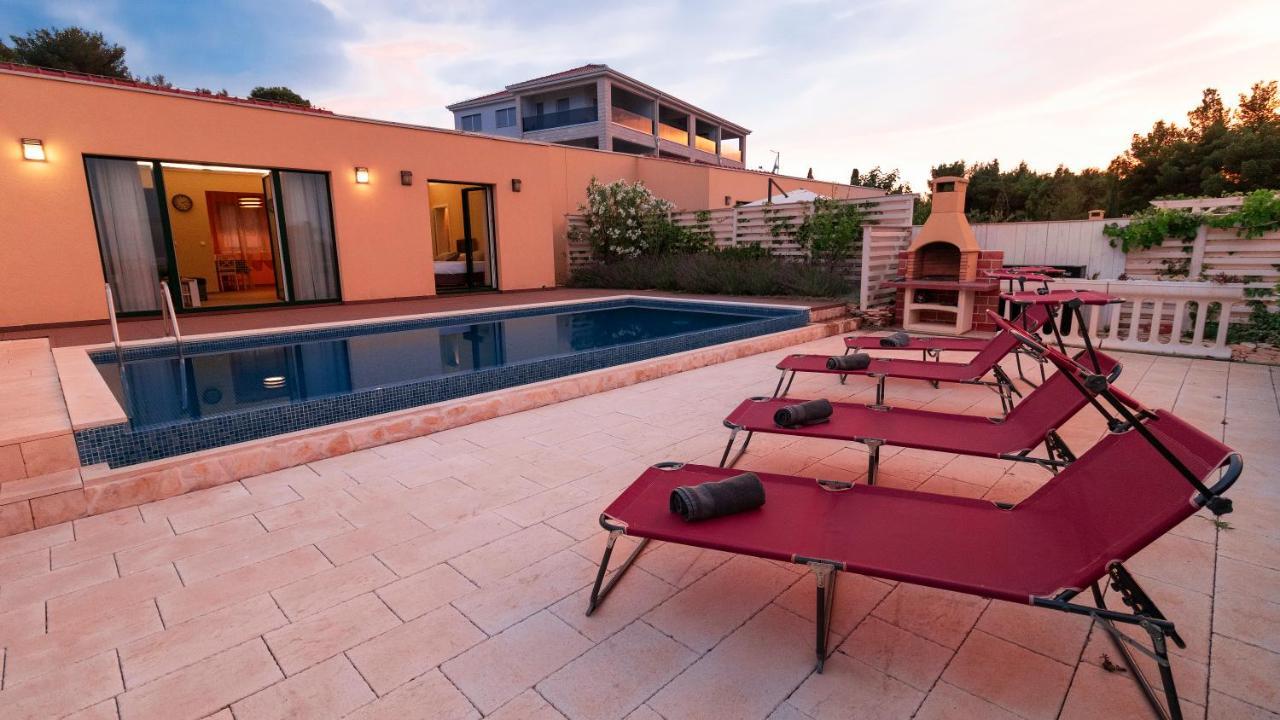 Sea Cats' Villas Sutivan Extérieur photo
